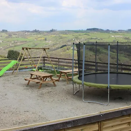 Dom wakacyjny De Carbonies